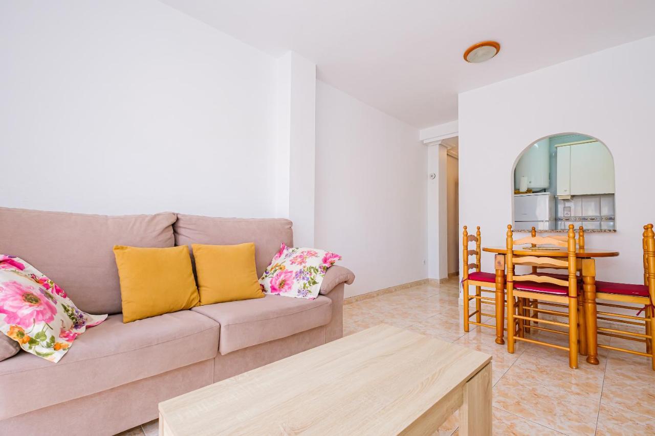 Piso 2 Dormitorios, Equipado, 5 Min Playa Del Cura Torrevieja Kültér fotó